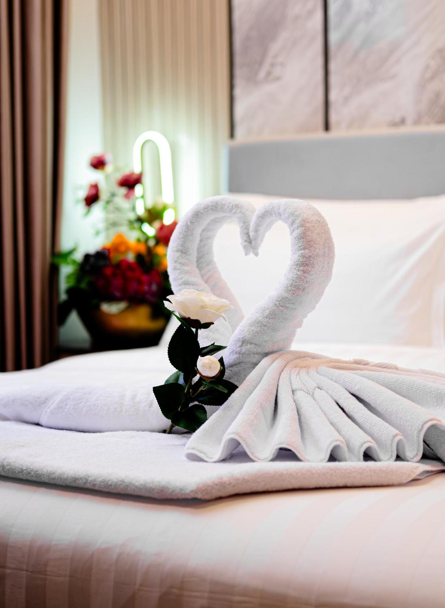 D'Primahotel Pik Джакарта Экстерьер фото